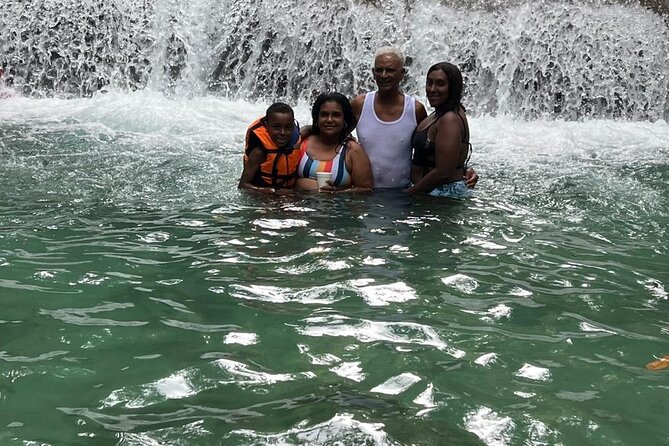 27 Pools of Damajagua Jumps and Slides in the Jungle - The morning pickup and ride from Puerto Plata