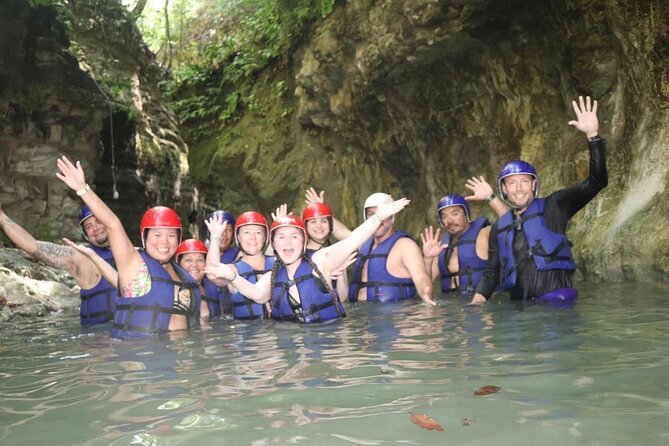 27 Pools of Damajagua Jumps and Slides in the Jungle - Safety equipment and what to bring