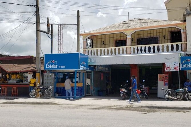 3 Hours Panoramic Tour in Punta Cana with Artisan Market - Why Leave the Punta Cana Resort Zone?
