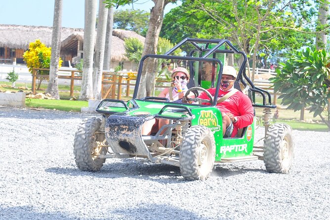 4 on 1 Tour. (Included Buggy, Zip lines, Horseback & Atabey Park) - The horseback riding question