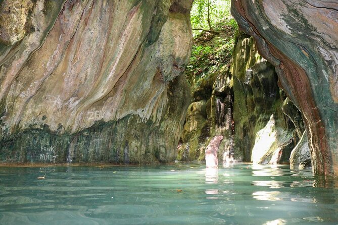 7 Waterfalls Excursion Taino Bay & amber cove - Guides who keep the day moving