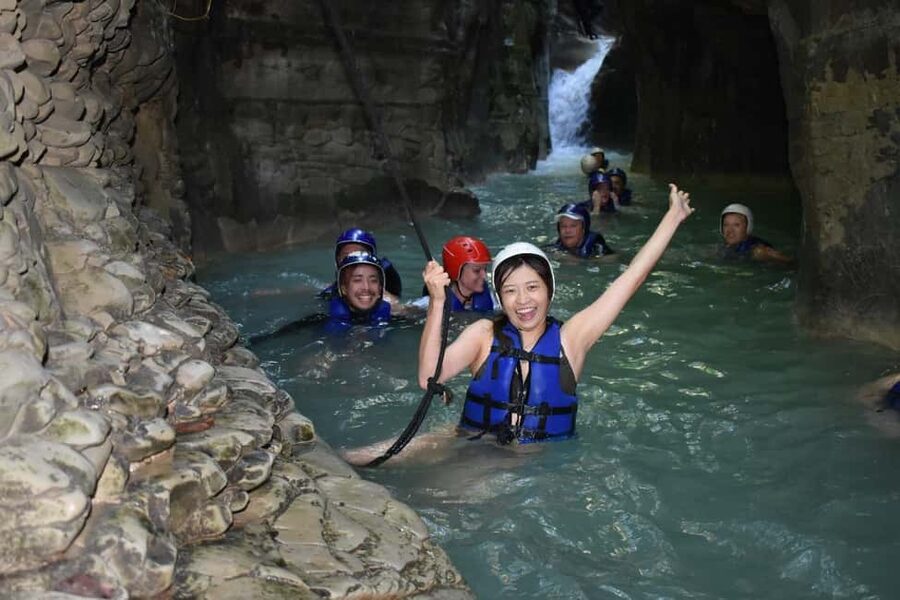 7 Waterfalls Tour With Lunch in DR (Taino Bay & Amber Cove) - The 30-minute walk to the falls