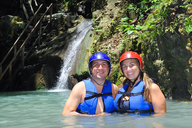Amber Cove and Taino bay Cruise Ship – Waterfalls of Damajagua - Lunch after the river