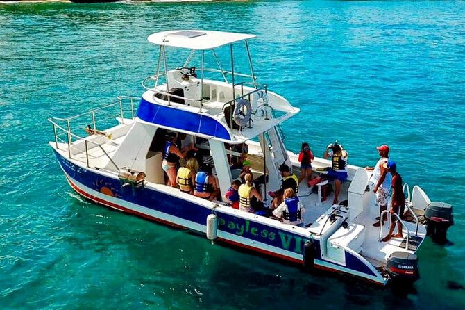 Amber Cove - Taino Bay Party Boat Snorkeling Whit Locale BBQ Tour - The 15-minute chocolate factory stop