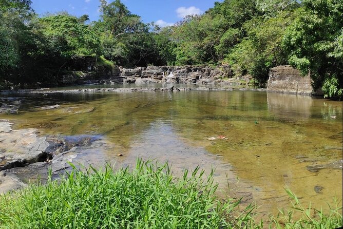 Anamuya Mountains Small Group Walking Tour - Weather, clothing, and physical demands