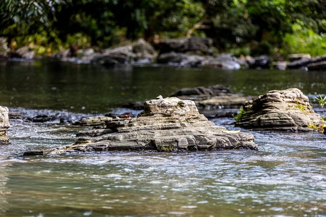 Anamuya Mountains Small Group Walking Tour - How the guiding affects the day