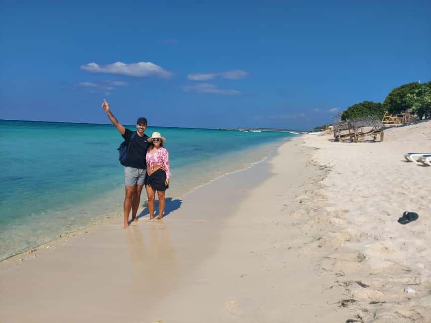 Bahía de las Aguilas: Beach Day Trip by Boat - Three hours at Bahía de las Aguilas