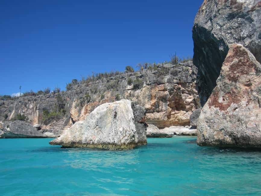 Bahía de las Aguilas: Beach Day Trip by Boat - Leaving Barahona along the coastal road