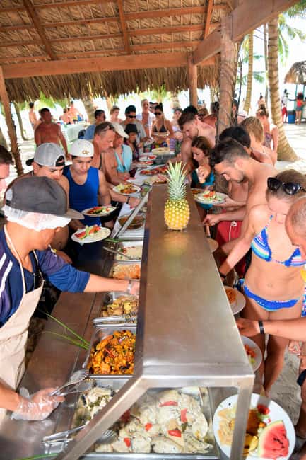 Bavaro: Saona Island Speedboat Tour with Open Bar - Getting from Bavaro to Bayahibe
