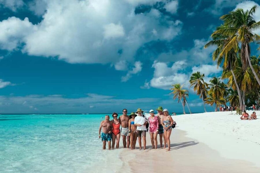 Bavaro: Saona Island Speedboat Tour with Open Bar - The boat ride and the speedboat question
