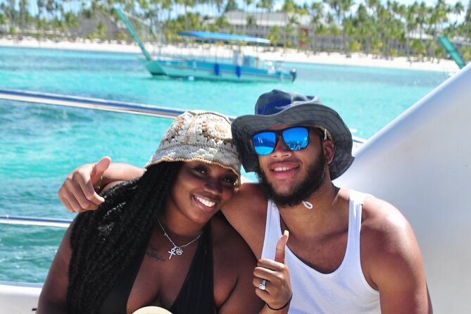 Best Party Boat Adults Only with Open Bar - Music, drinks, and the group atmosphere