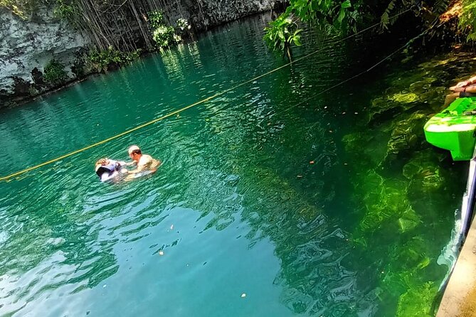 Blue Dudu Lagoon - Three lagoons, caves, and a zip line