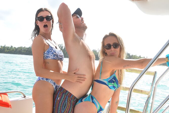 Boots and Booze in Punta Cana, A COUNTRY Party Boat Cruise - What to bring and how to plan the day