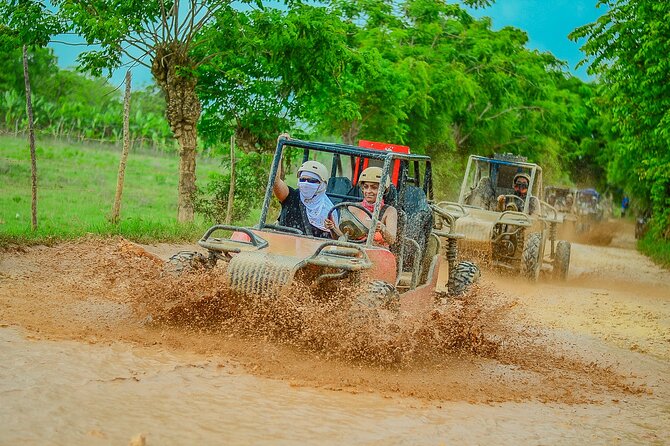 Buggy Ride Into the jungle with cave coffee & chocolate tasting - The buggy ride: mud, dust, and a lot of stopping