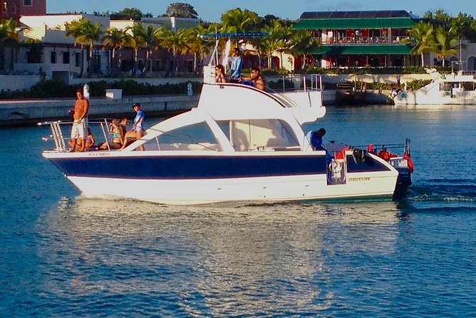 Cap Cana Private Family Catamaran - Crew Service Makes a Difference