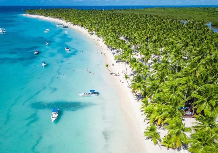 Catalina Island snorkeling Dominican Republic - The boat ride toward Cotubanama National Park
