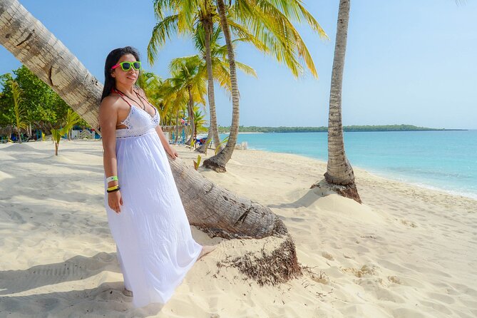 Catalina Island with Altos de Chavon - Full Day All Inclusive - Catalina Island gives the day its spark