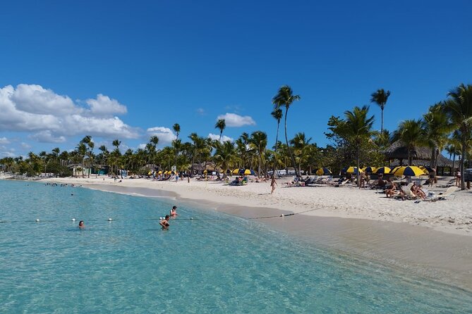 Catalina Sailing Experience in Punta Cana with Food and Drinks - Reaching the coral wall by boat