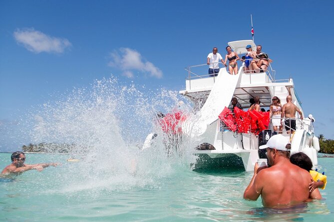 Catamaran Party Boat In Punta Cana With Pick Up - The Natural Pool Stop