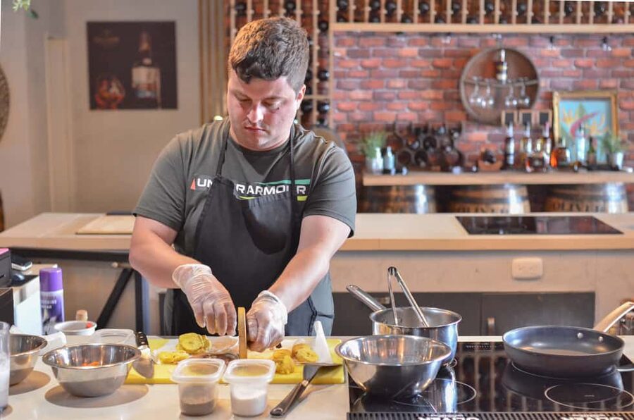 'Chillo al Coco' Cooking Class & Taino Concept store - Who will enjoy this most