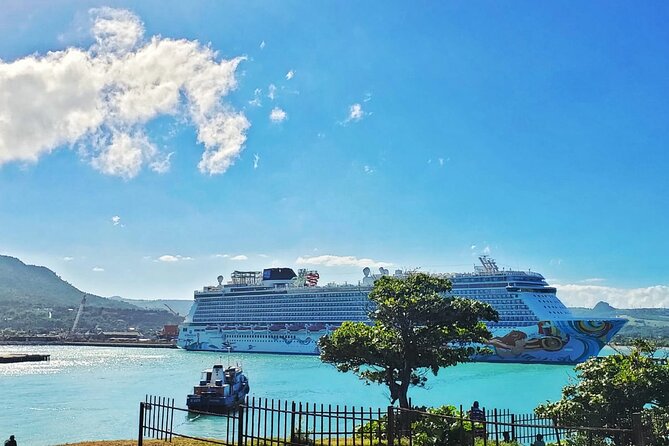 City Tour in Puerto Plata (Amber Cove, Taino Bay) - The Malecon adds a coastal change of pace