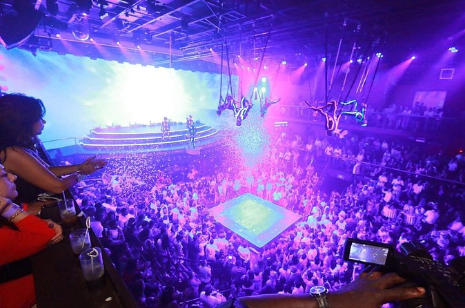 Coco Bongo Show and Disco - Standard or VIP: deciding what your money buys