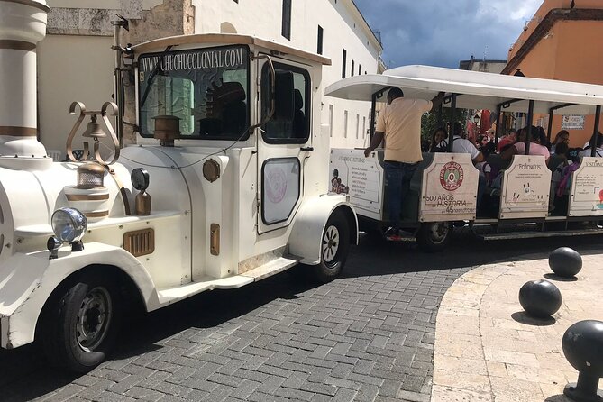 Colonial Zone Train 45 minutes of history and culture in Santo Domingo - Starting near Columbus Park