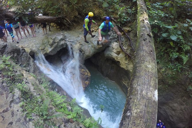 Damajagua Waterfalls Adrenalin Adventure Amber Cove-Taino Bay - What makes the guide team important
