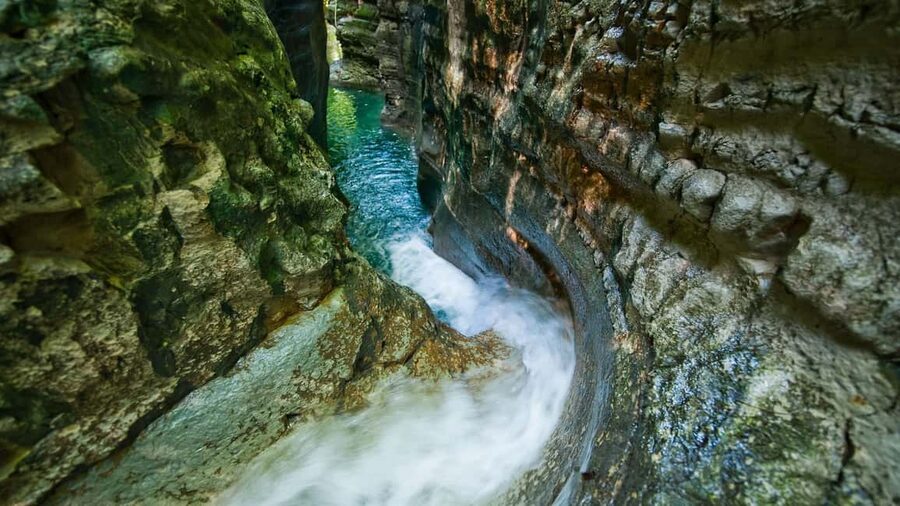 Damajagua: Waterfalls with Lunch Buffet - Sliding and swimming through the limestone pools