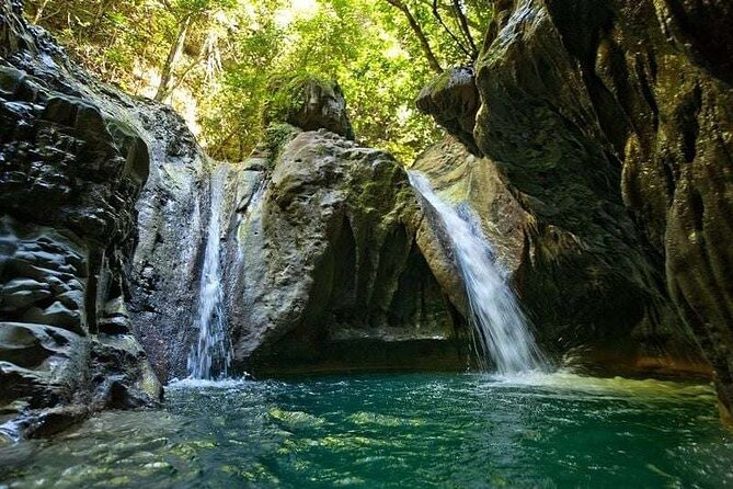 Damjagua Waterfalls Tickets - The uphill approach is the part to take seriously
