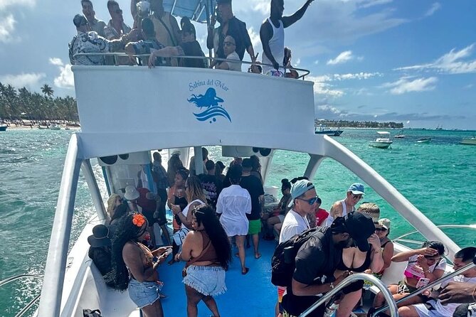 DE Hip Hop Boat Party for Adults and Free Drinks Only - What This Punta Cana Boat Party Is Really Like