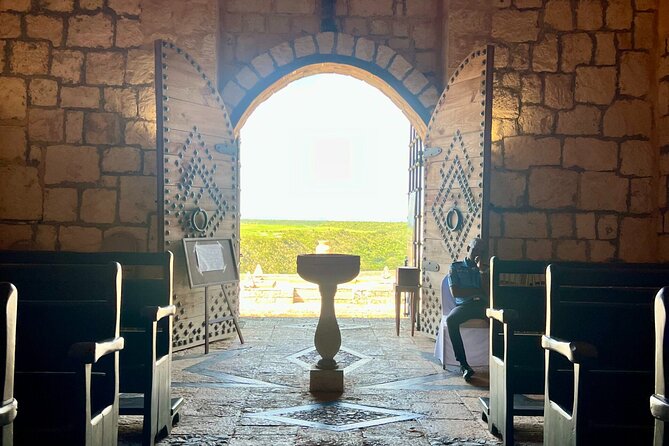 Discover La Romana Culture and local flavours - Three hours in Altos de Chavón