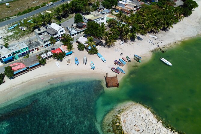 Discover La Romana Culture and local flavours - Seeing real work at a La Romana clothing factory
