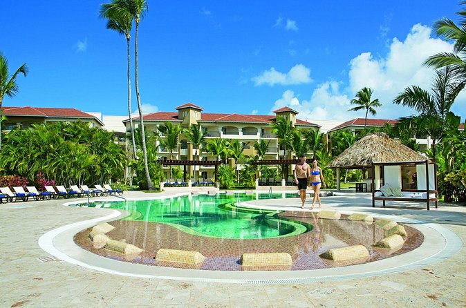 Dreams Royal Beach - Round Trip Shuttle - Punta Cana Airport - Who will get the most from this service