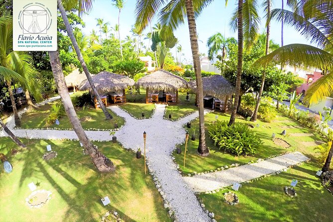 Eternal Summer Glow Spa Getaway - The 30-minute organic cucumber-mint facial