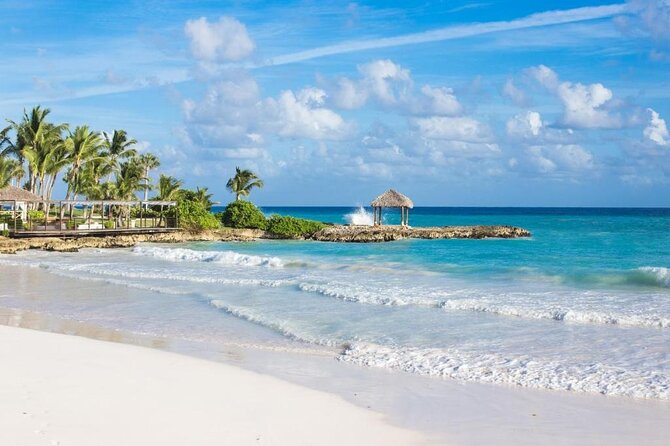 Excelence El Carmen - Round Trip Shuttle - Punta Cana Airport - Finding your driver at Punta Cana Airport
