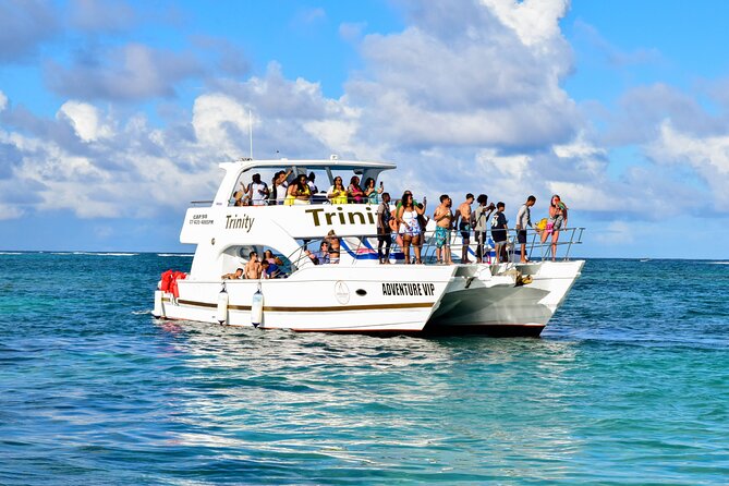 Exclusive Hip Hop Punta Cana Party Boat with Open Bar <em>Only Adult – Key things to know before you book’ /></p>
<ul>
<li><strong>Adult-only format:</strong> The music, drinks, and social mood are aimed at adults looking for a party at sea.</li>
<li><strong>Four musical styles:</strong> Expect hip-hop, R&B, dancehall, and Afro Beats rather than a standard resort playlist.</li>
<li><strong>Three water-based moments:</strong> You can swim and snorkel, cruise near Dolphins Island, and party in waist-deep water at a sandbar.</li>
<li><strong>Open bar included:</strong> Alcoholic drinks, snacks, and fresh tropical fruit are part of the package.</li>
<li><strong>Hotel pickup offered:</strong> Your day begins with a transfer to the pier, followed by check-in and boarding.</li>
<li><strong>Bring sun protection:</strong> Sunscreen and towels are not included, and the sun can be strong on open water.</li>
</ul>
<h2>The party begins at Playa Bibijagua</h2>
<p><img width="669" height="446" decoding="async" src=