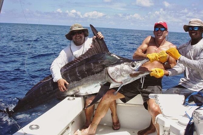 Fishing Adventure Punta Cana – Full Experience Professional - Setting out from Punta Cana at 8:00 a.m.