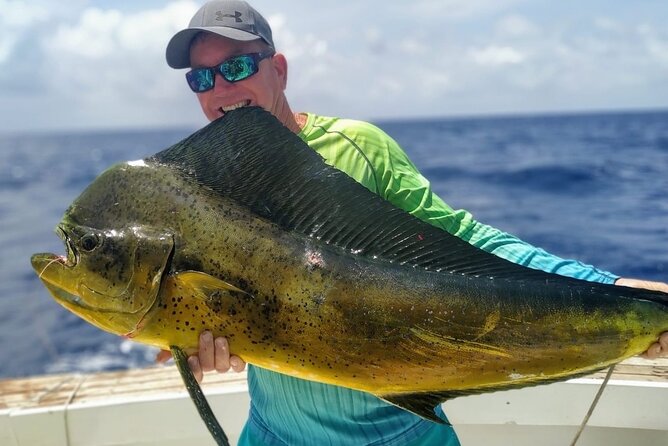 FISHING PRO CHARTERS - Boat Excursion - Sobre Las Olas - Who will enjoy this charter most