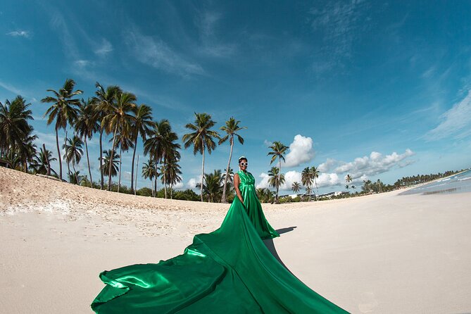 Flying Dress Photoshoot (2 Dresses) – Punta Cana – Photographer - How the one-hour beach session unfolds