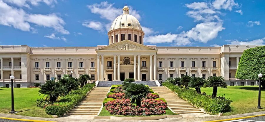 From Bavaro: Santo Domingo Colonial City Tour - The National Palace and Columbus Lighthouse