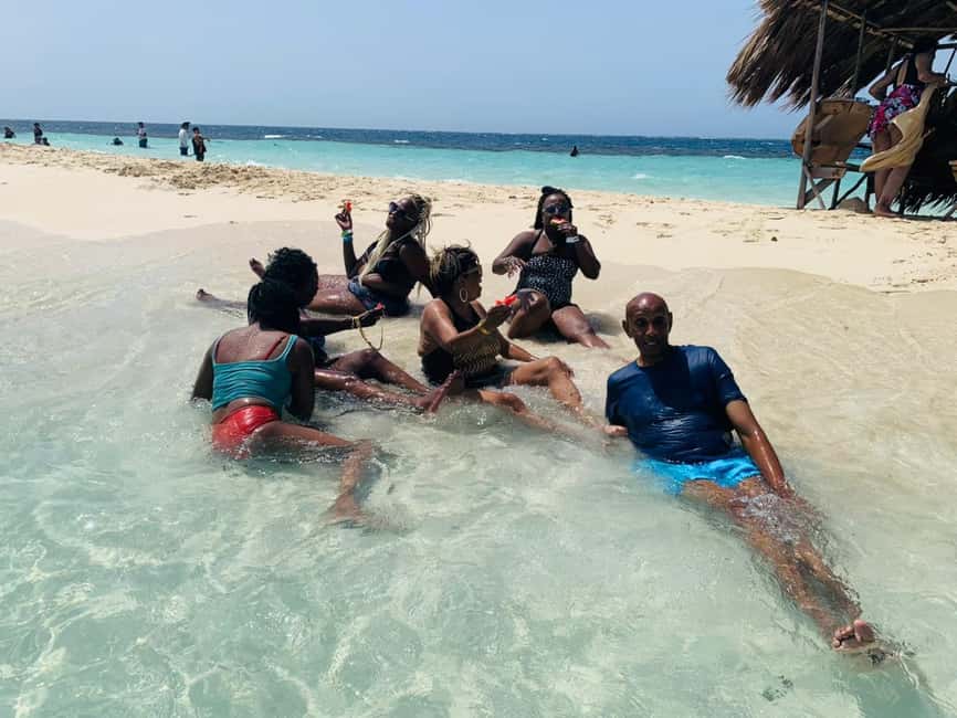 From Puerto Plata: Cayo Arena by VIP Speedboat and Snorkel - Monte Cristi mangroves by speedboat