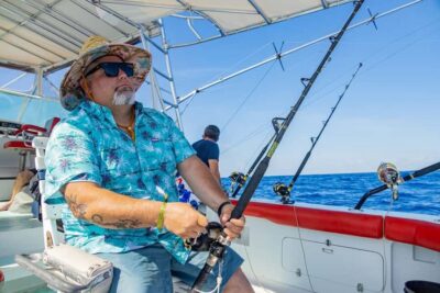Deep Sea Fishing Tour by Boat with Drinks