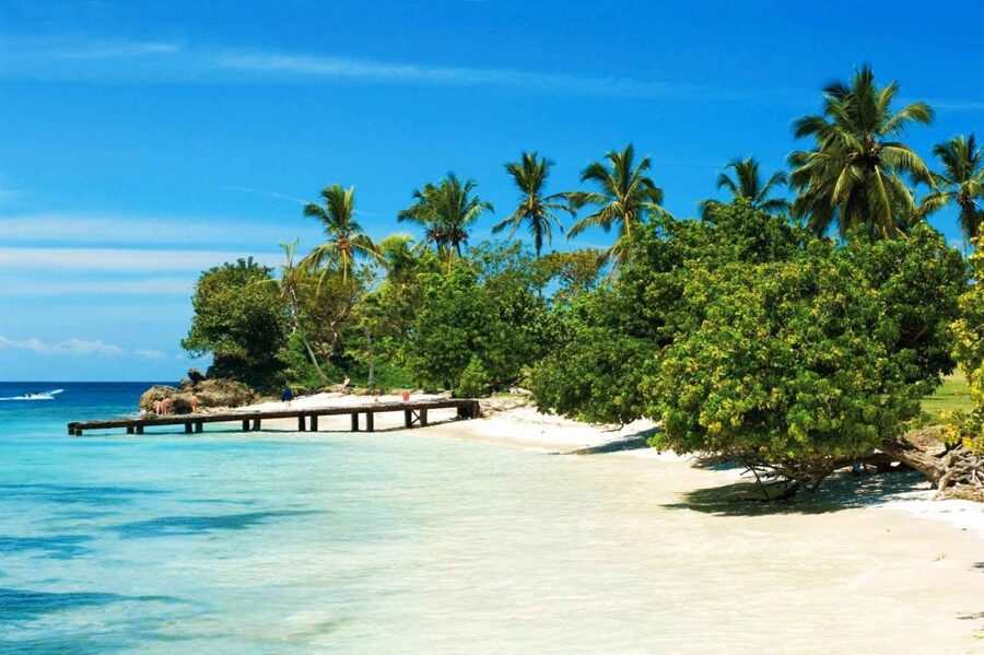 From Punta Cana: Samaná, Cayo Levantado & El Limón Waterfall - Why this Punta Cana day trip takes all day