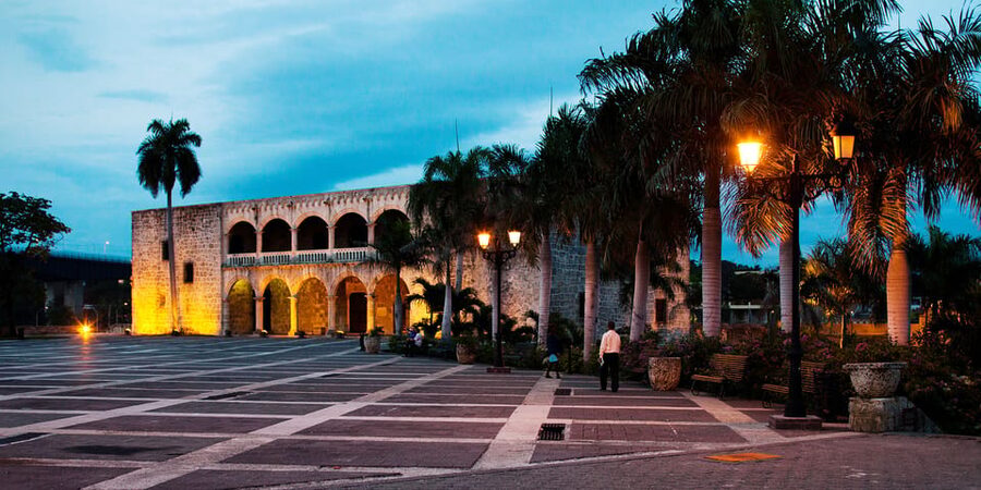 From Punta Cana: Santo Domingo Day Tour with National Park - How the multilingual guide affects the pace