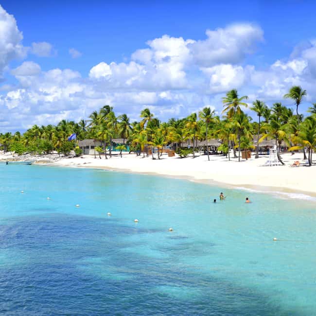 From Punta Cana: Saona Island Full-Day Tour with Lunch - A 30-minute stop in the natural swimming pool