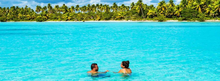 From Punta Cana: Saona Island Full-Day Tour with Lunch - Dominican buffet lunch on the island