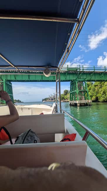 From Santo Domingo: Catalina Island Day Tour - Buffet lunch and the open bar