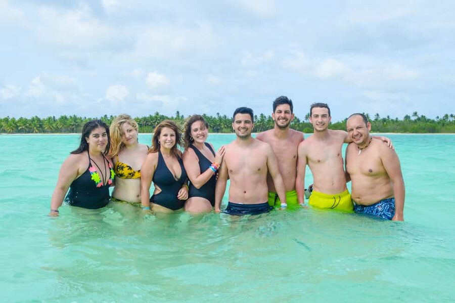 From Santo Domingo: Saona Island Day Trip w/ Lunch & Drinks - Who will enjoy this Saona day trip