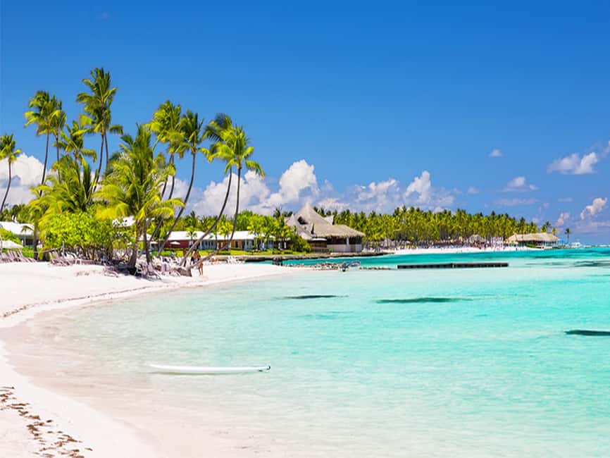 From Santo Domingo: Saona Island Day Trip with Lunch - Saona Island beach time